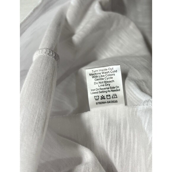 Tempted Hearts Women’s Size 3x White Top Floral Embroidered Flutter Sleeve- NWT - Picture 4 of 6